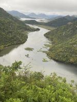 Der Fluss Crnojevica