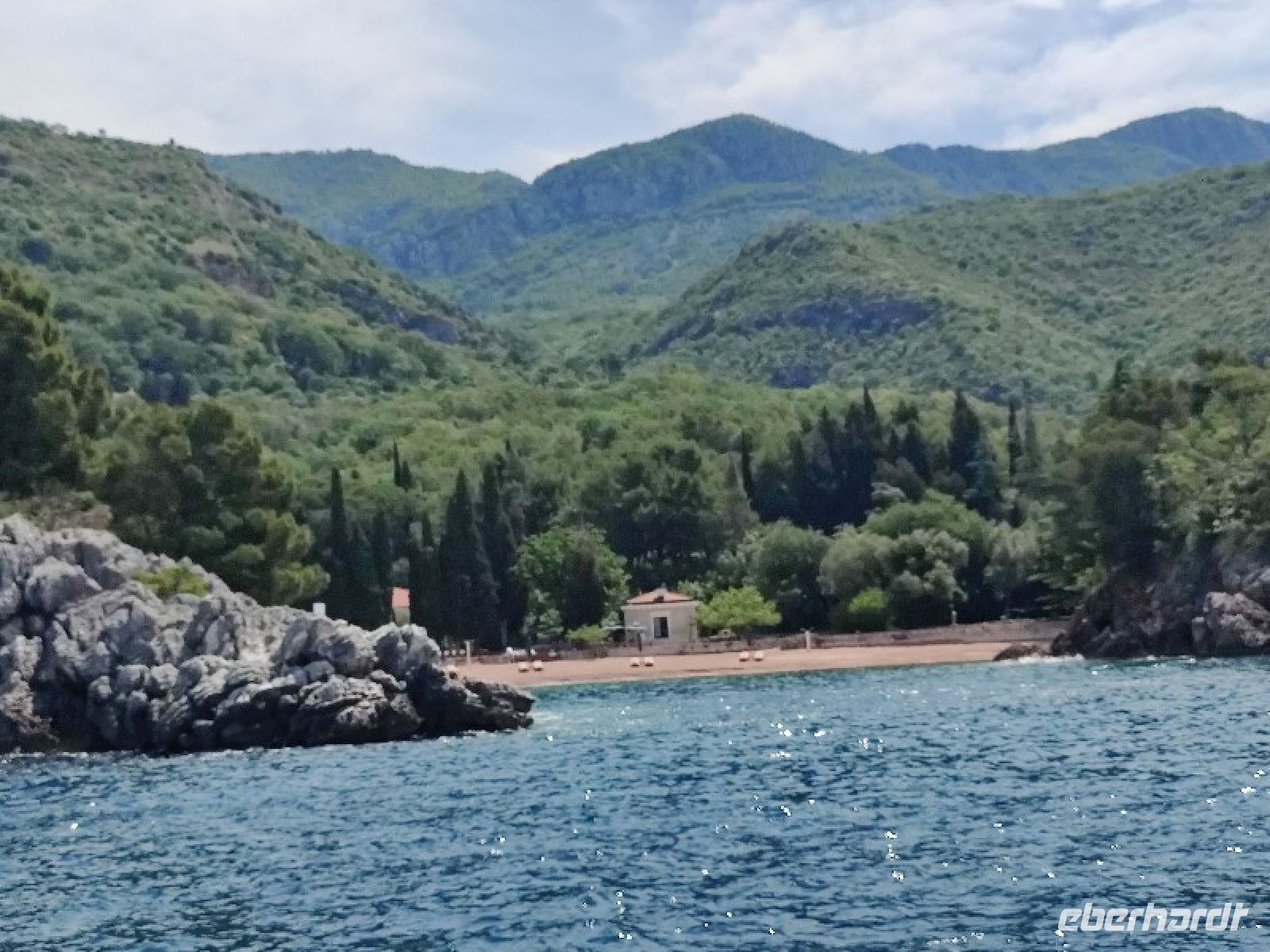 der kleine Strand,  aber sehr fein  &ndash; &copy;  (Eberhardt TRAVEL)