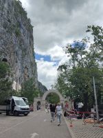Kloster Ostrog wurde angelehnt an den Fels  &ndash; &copy; Marta Rass (Eberhardt TRAVEL)