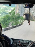 Die Fahrt nach/von Ostrog hat in sich... &ndash; &copy; Marta Rass (Eberhardt TRAVEL)