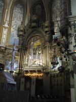 Wir warten eine Weile in der Schlange ...