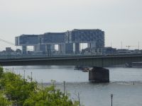 Köln - Kranhäuser &ndash; &copy; Hans-Joachim Trutz (Eberhardt TRAVEL)