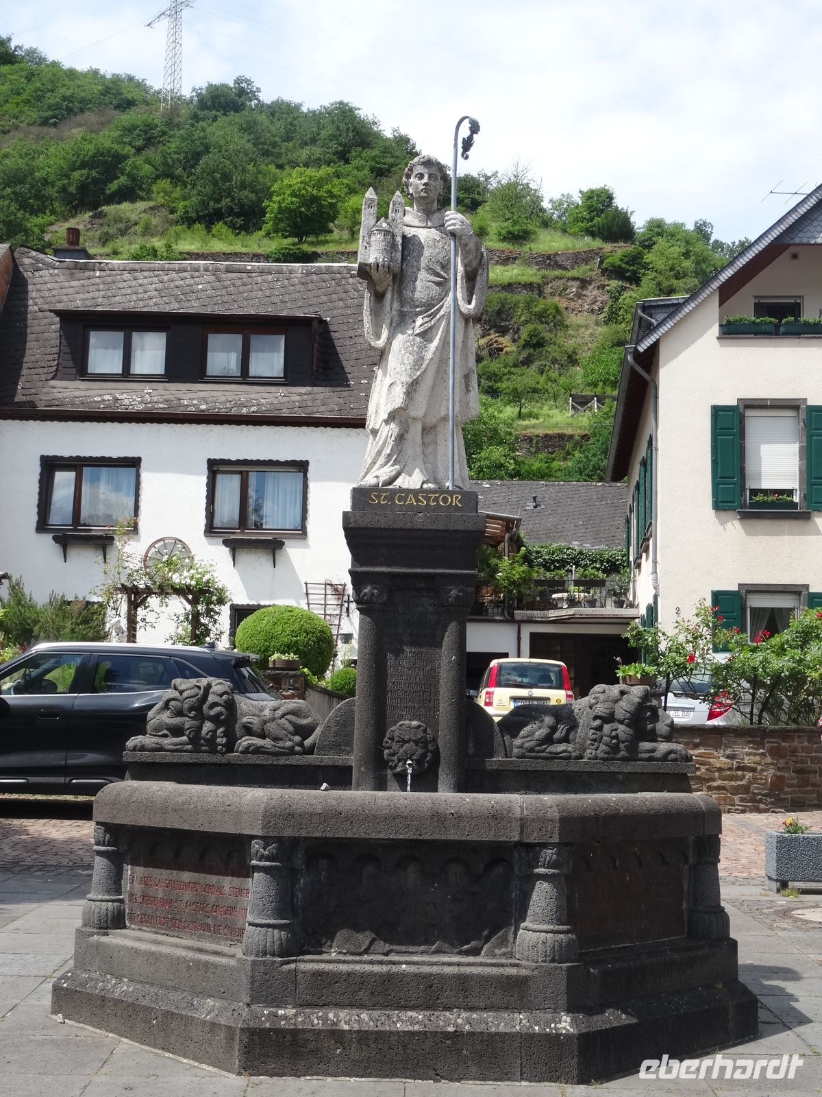 St. Castor-Brunnen auf dem Lindenplatz in Karden &ndash; &copy;  (Eberhardt TRAVEL)