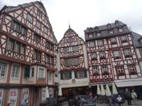 Bernkastel-Kues - Marktplatz &ndash; &copy; Hans-Joachim Trutz (Eberhardt TRAVEL)
