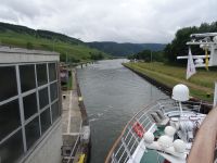 Schleusung auf der Mosel &ndash; &copy; Hans-Joachim Trutz (Eberhardt TRAVEL)