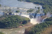 Iguazú-Wasserfälle - Blick aus dem Helikopter