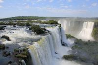 Iguazú-Wasserfälle - gigantische Wasserfälle