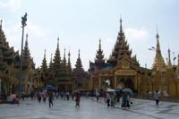 in der Shwedagon-Pagode &ndash; &copy; Simone Voigt (Eberhardt TRAVEL)