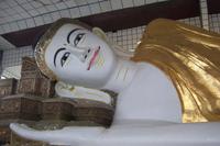 Shwethalyaung-Buddha &ndash; &copy; Simone Voigt (Eberhardt TRAVEL)