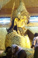 Goldener Buddha Mahamuni-Pagode &ndash; &copy; Simone Voigt (Eberhardt TRAVEL)