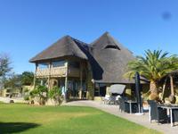 Lapa Lange Lodge