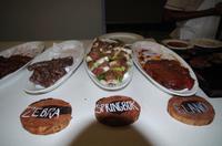 Tierisches Abendessen - Toshari Lodge