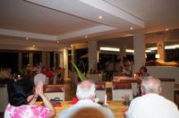 Abendunterhaltung in der Toshari Lodge