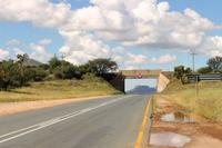 Bahnbrücke vor Windhoek