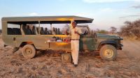 Mount Etjo Safari Lodge - Nature Drive - Sundownerbar