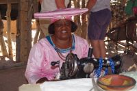 bei den Herero-Damen im Ugab Tal