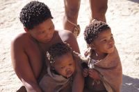 Besuch bei den Kalahari San People