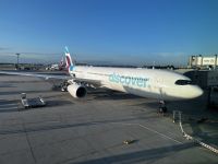 Anreise- Flugzeug der Discover Airlines