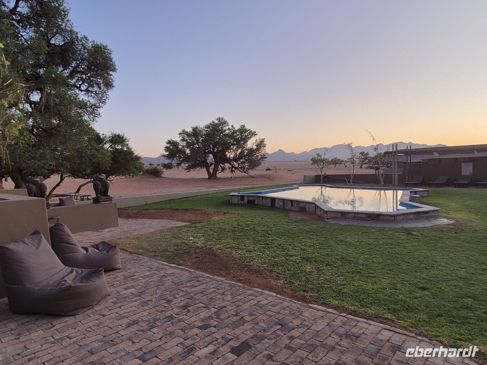 Tag 8 - Morgenstimmung in der Sossusvlei Lodge