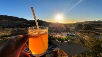 Klein Aus Vista Desert Horse Lodge - Sundowner mit Rock Shandy
