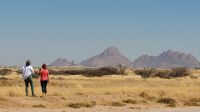 Unterwegs in Namibia - Fotostopp an der Spitzkoppe