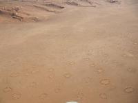 Flug über die Dünen von Sossusvlei - Hexenringe