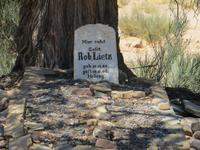 0127 Fahrt von Kethmanshop zur Canon Lodge - Gräber von Schutztruppen-Soldaten