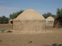 LehmhÜtte im Himba-Dorf