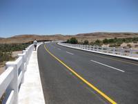 Strasse nach Aus / LÜderitz - Wir Überqueren den Fish River zu Fuss