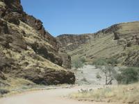 Wir fahren durch den Kuiseb Canyon
