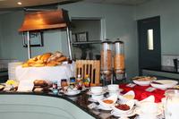 Frühstück im Nest Hotel