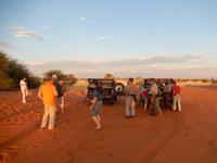 0079 Sundowner in der Kalahari