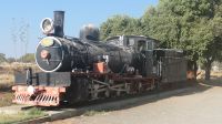 Alte Lokomotive in Outjiwarongo (2)