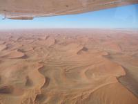 Flug über die Dünen von Sossusvlei