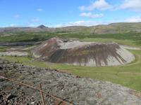 320 Island - Fahrt nach Akureyri - Aufstieg zum Krater Grabrok