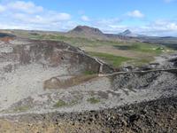 326 Island - Fahrt nach Akureyri - Aufstieg zum Krater Grabrok