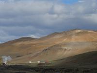 582 Island -  Landschaft bei der Therme Jardbödin