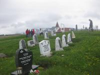 Friedhof an der Küste bei Budir