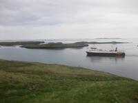 Das Fährschiff kommt