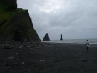 Felsnadeln „Reynisdrangar“