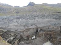 Wie eine Kraterlandschaft, aber aus Eis!