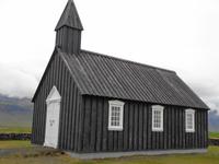 Island - Halbinsel Snæfellsnes - Búðir, alte Holzkirche