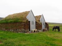 Island - Torfhäuser am Pferdehof Lýtingsstaðir
