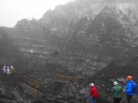 Island - Gletscherhöhlenwanderung bei strömendem Regen 