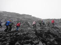 Island - Gletscherhöhlenwanderung bei strömendem Regen 