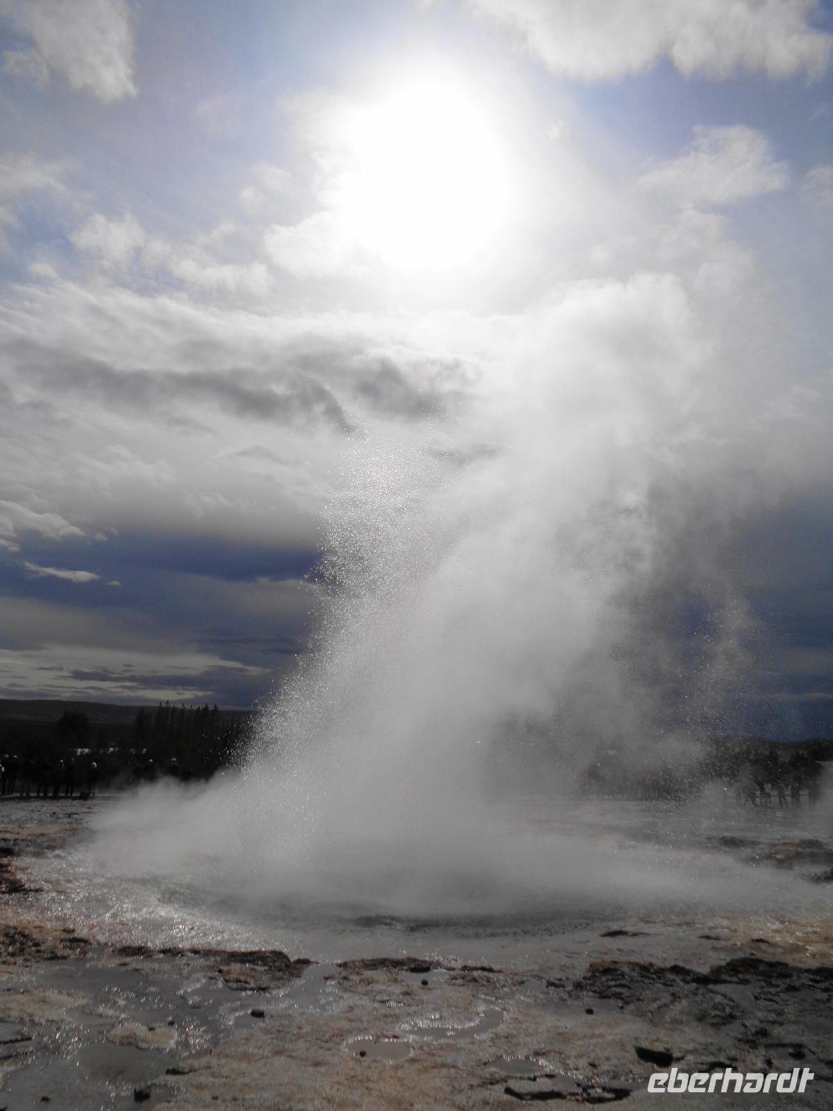 Island - Hochtemperaturgebiet Haukadalur - Strokkur