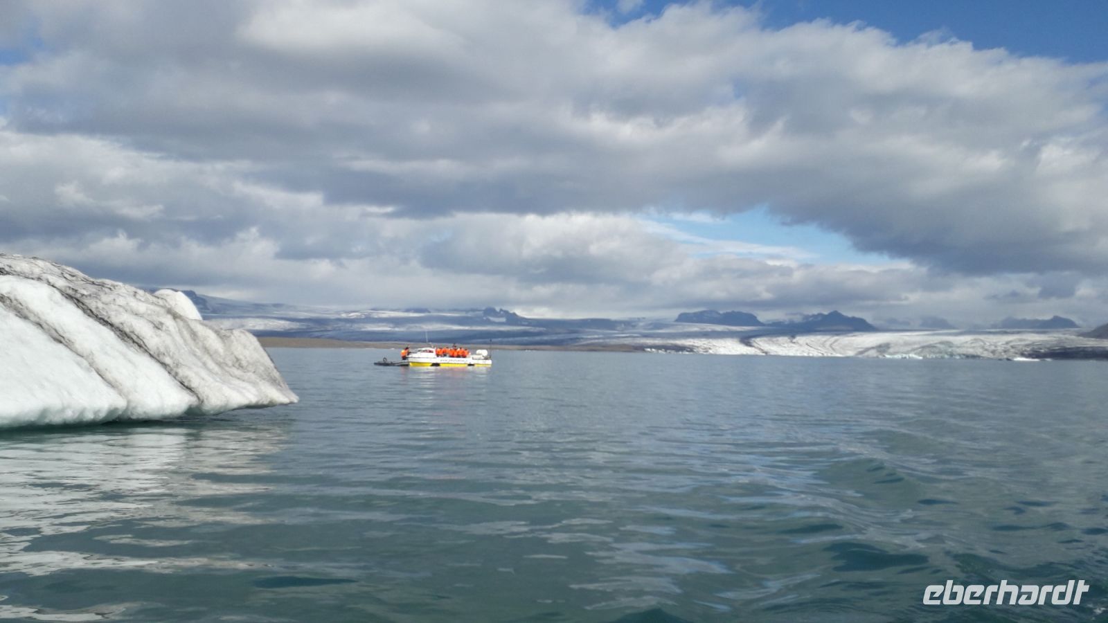 Ein anderes Amphibienfahrzeug