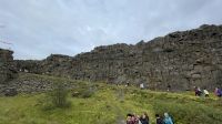 Rundgang im Thingvellir Nationalpark -  Grabenbruchzone zwischen amerikanischer und europäischer Platte