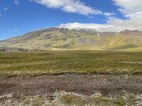 Spaziergang an der Küste von Arnastapi