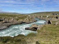 Rundgang am Godafoss Wasserfall